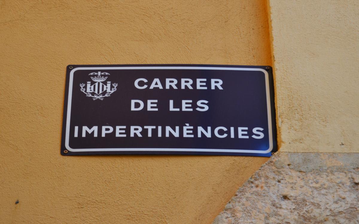 Calle de las Impertinencias