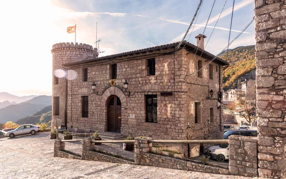 Ayuntamiento de Castellar de n'Hug