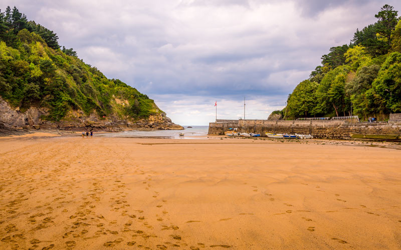 Puerto de Ea