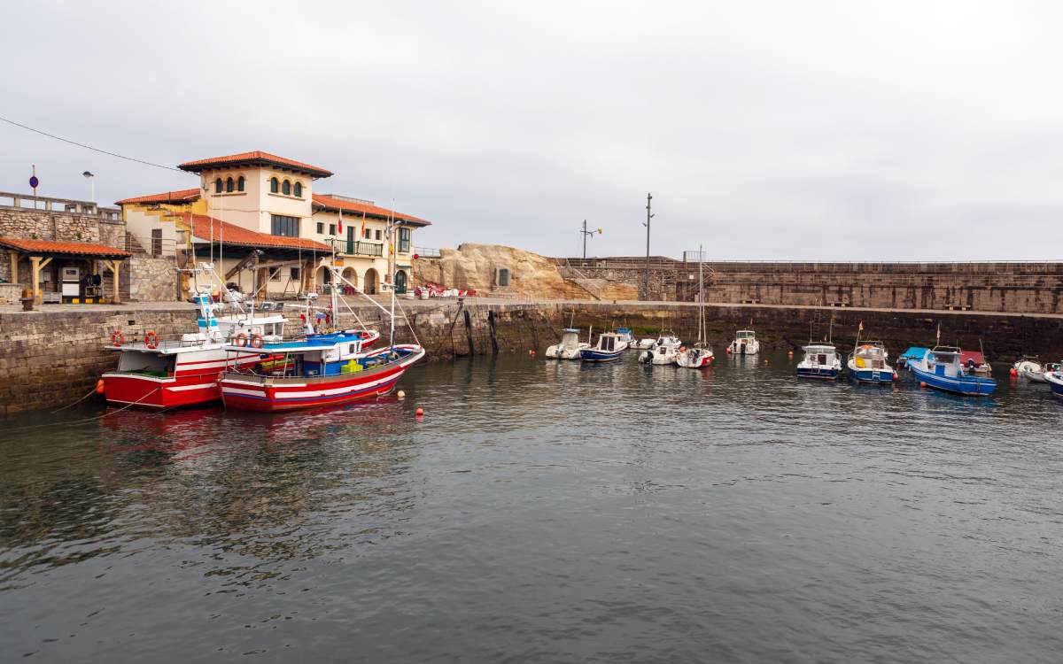 Puerto pesquero de Comillas