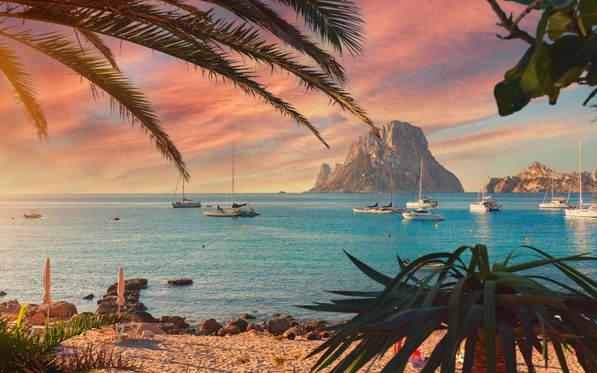 El clima mediterráneo atrae a millones de turistas