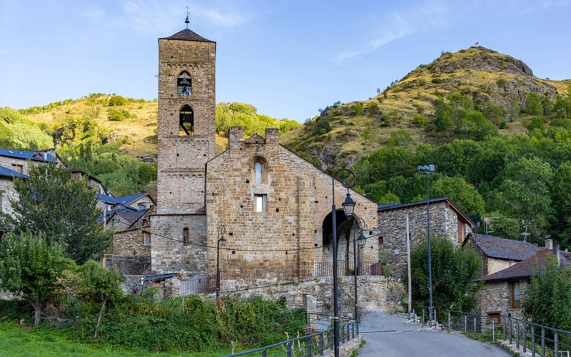 Iglesia de la Natividad de Durro