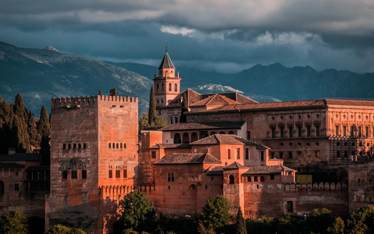 La Alhambra de Granada es uno de los monumentos más visitados del mundo