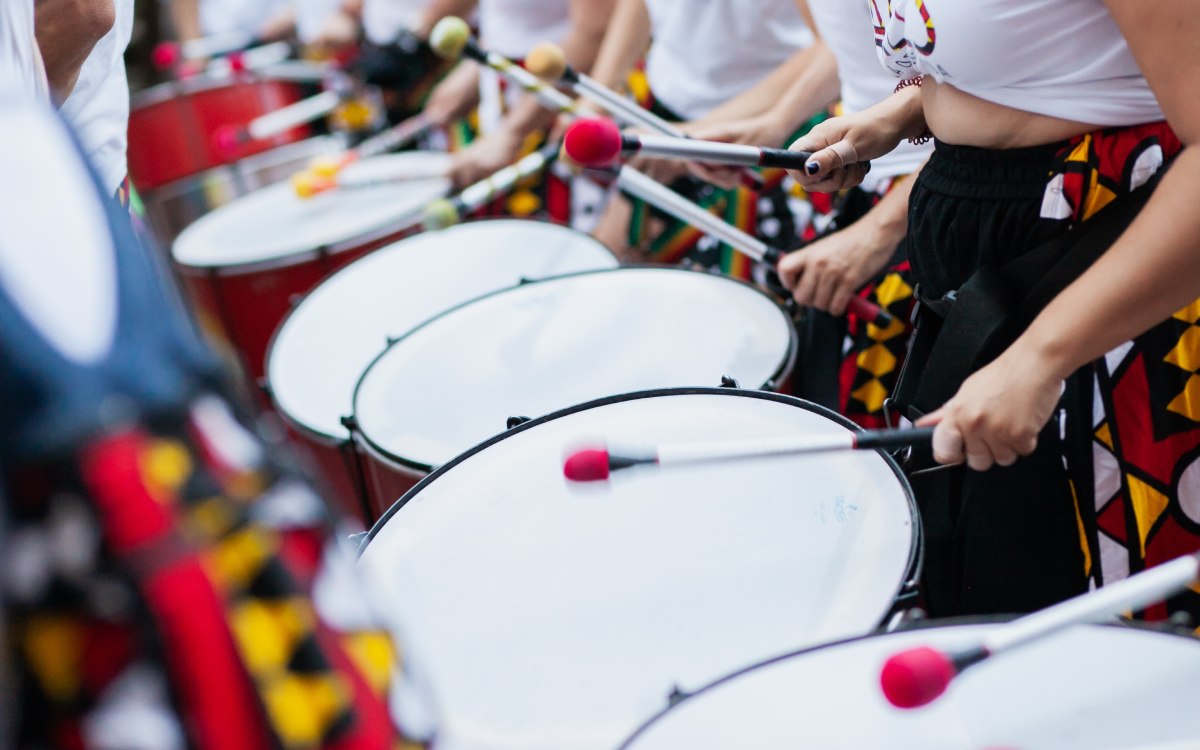 La música es esencial en las fiestas de los pueblos