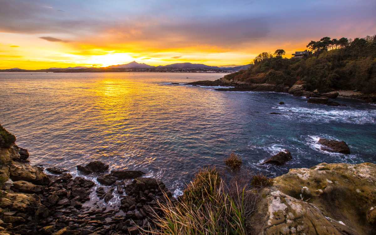 Playa de los Frailes en Hondarribia