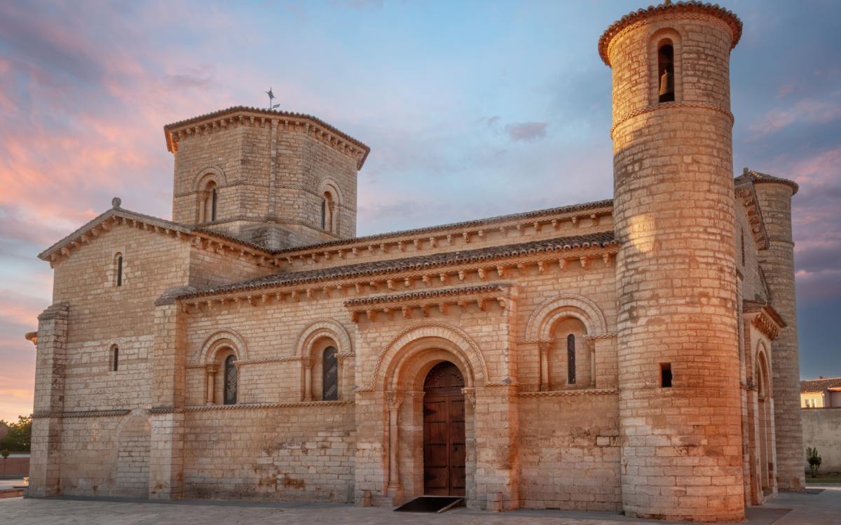 Iglesia de San Martín de Tours