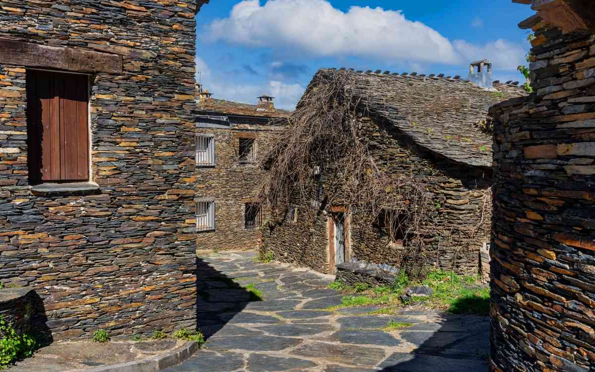 Calles de Majaelrayo