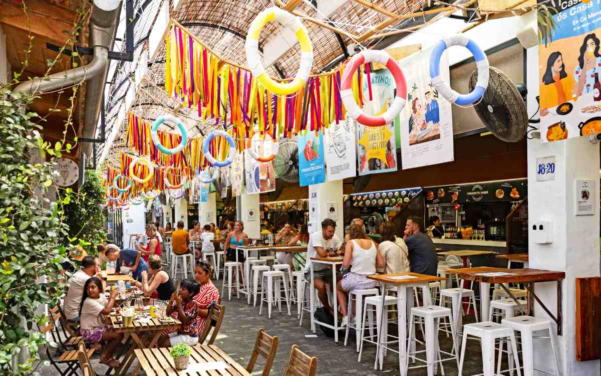 Mercado Els Magazinos