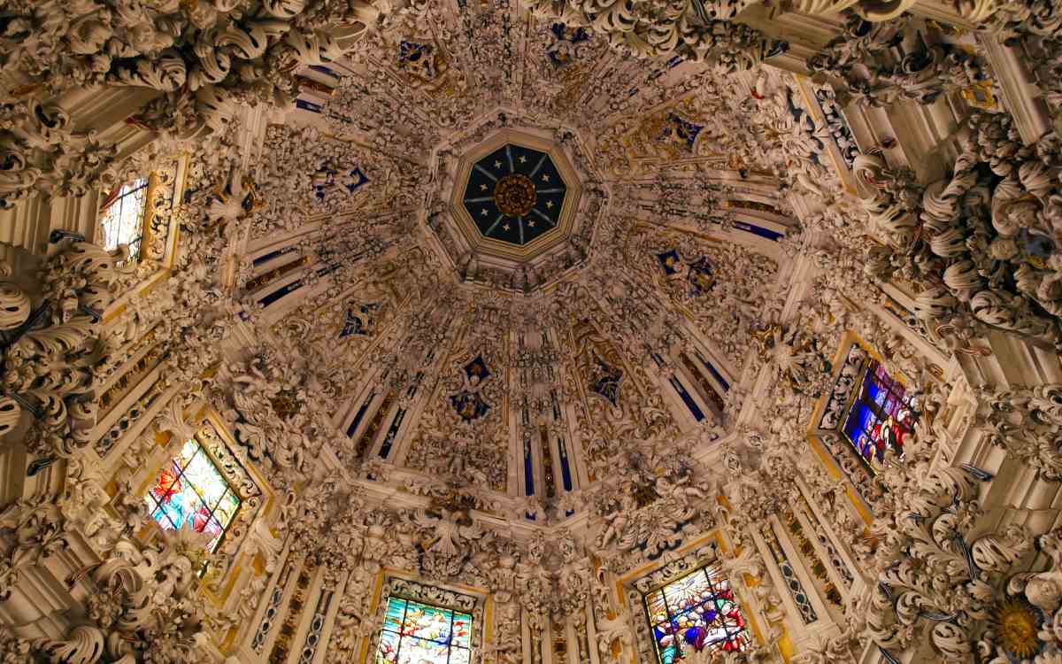 Interior del Santuario de la Victoria