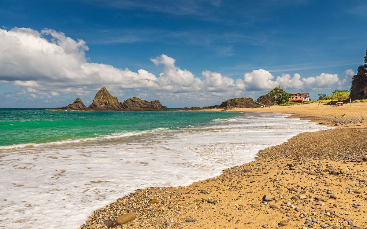 Playa de Saturrarán