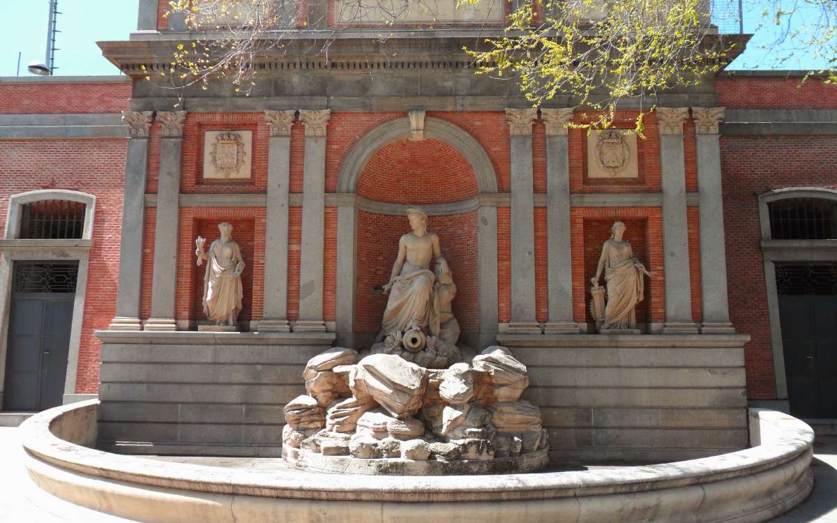 Fuente del río Lozoya