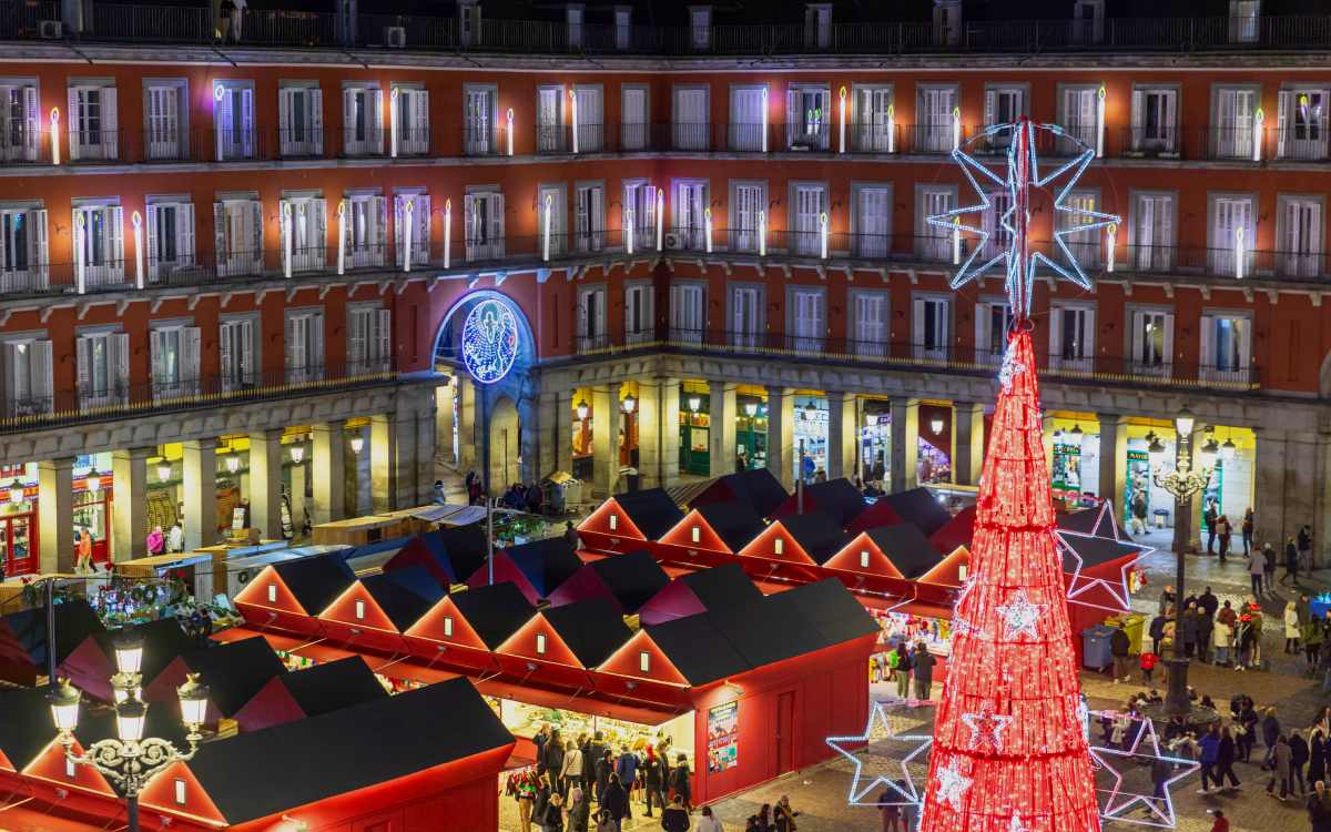 Mercadillo navideño de la Plaza Mayor