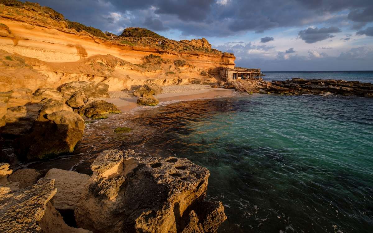 Caló des Mort, Formentera