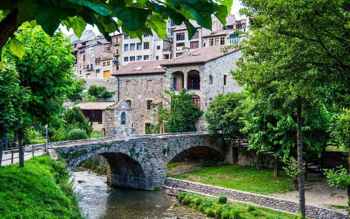 Puente medieval de Bagà