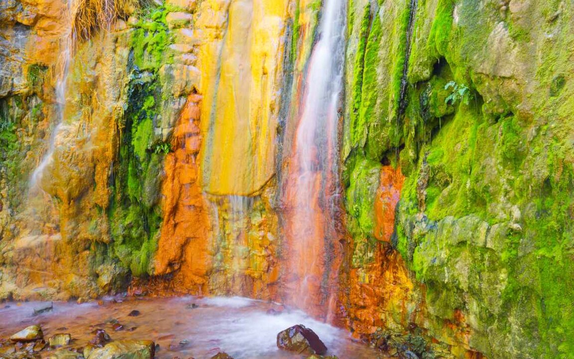 La Cascada de los Colores