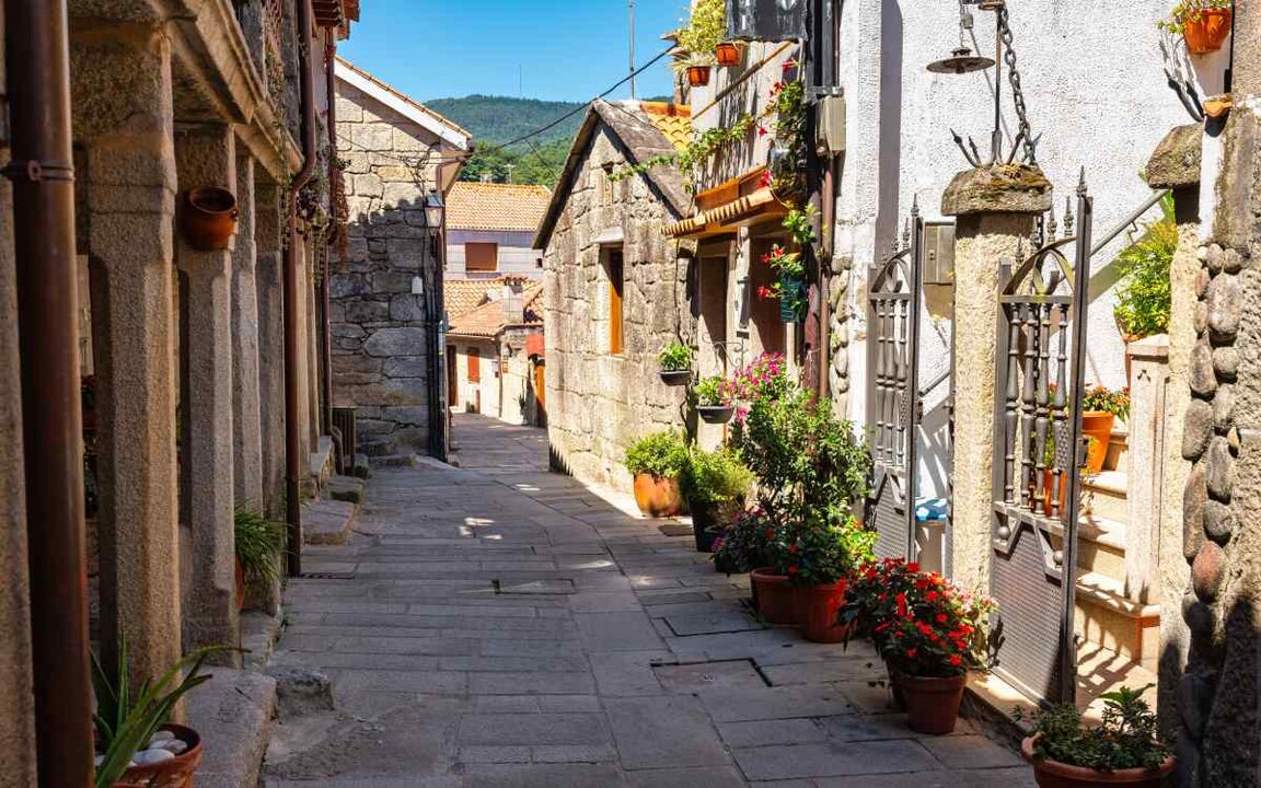 Calle típica de Combarro
