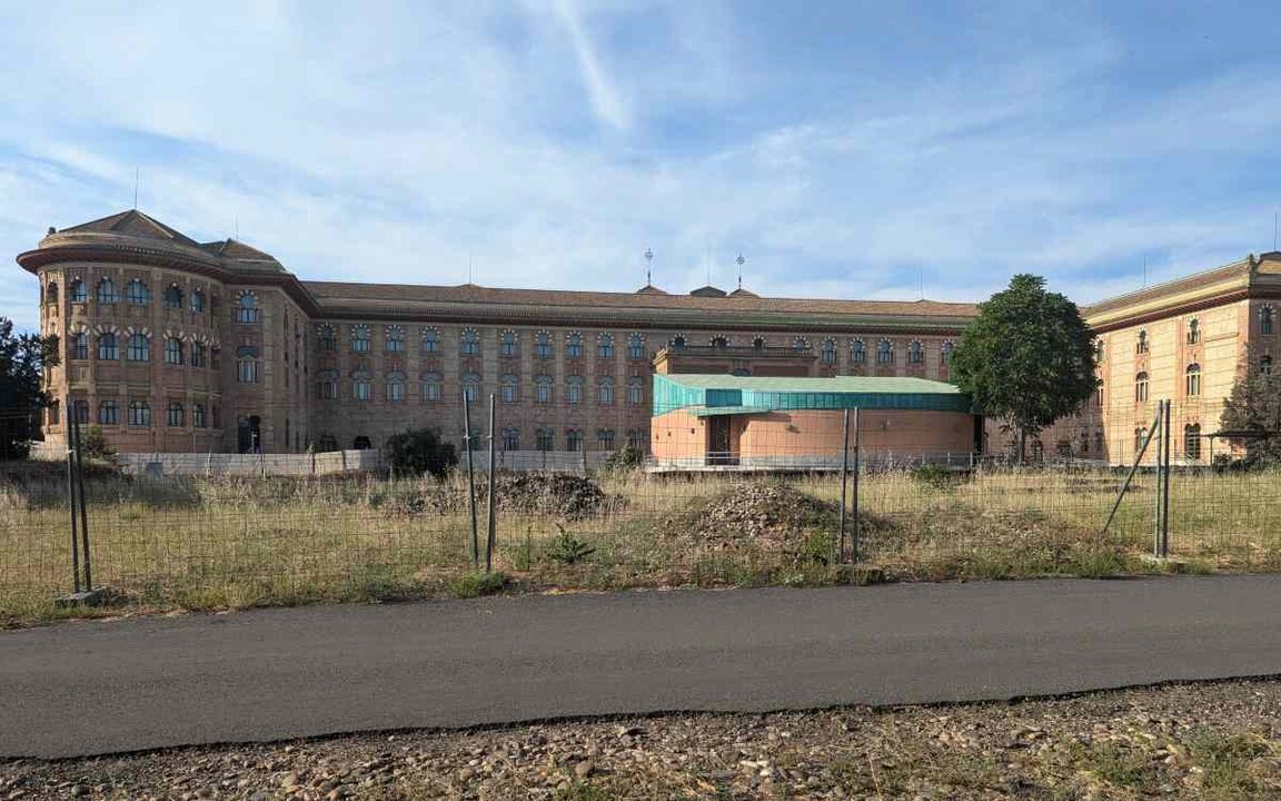 Solar donde se encuentran los restos del anfiteatro romano de Córdoba