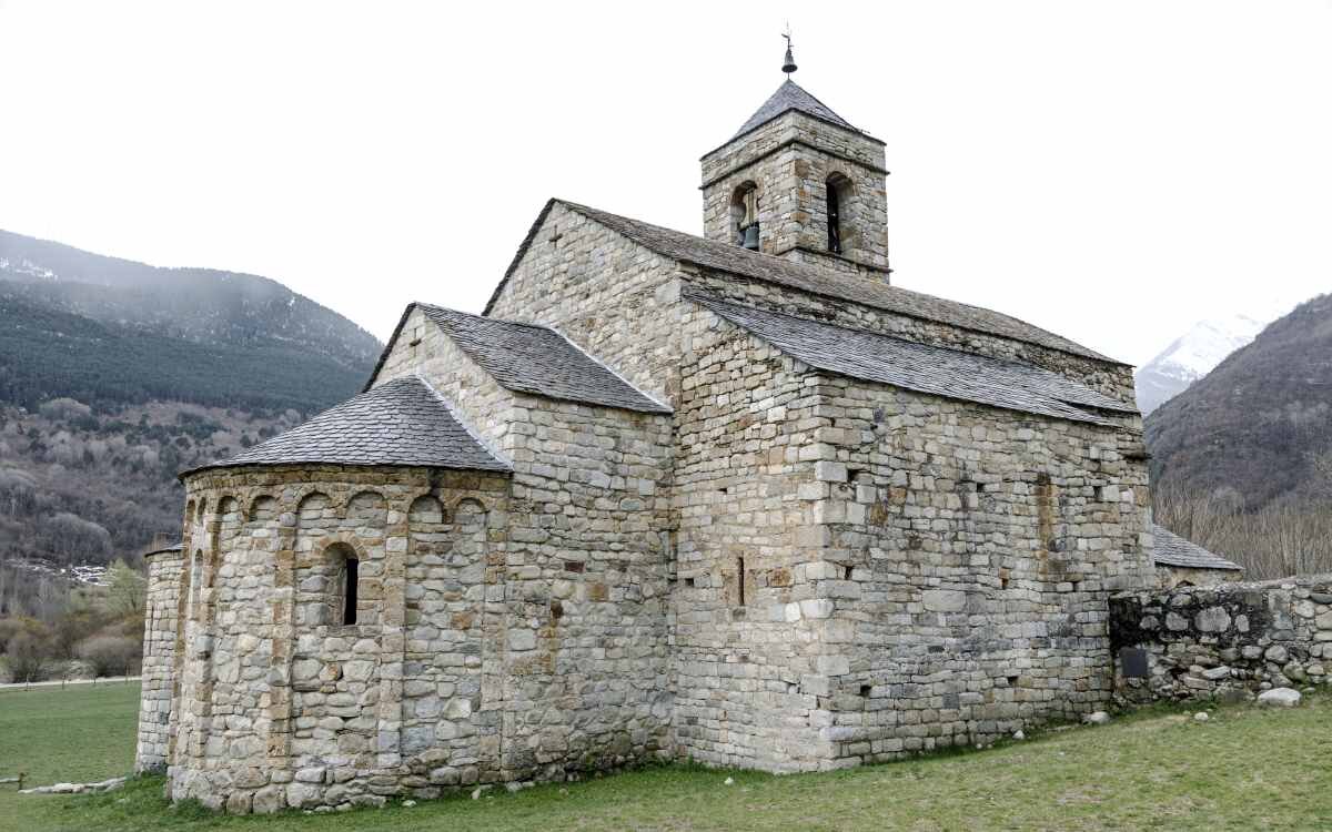 Roman Church of Sant Feliu in Barruera, (Catalonia - Spain). This is one of the nine churches which belongs to the UNESCO World Heritage Site.