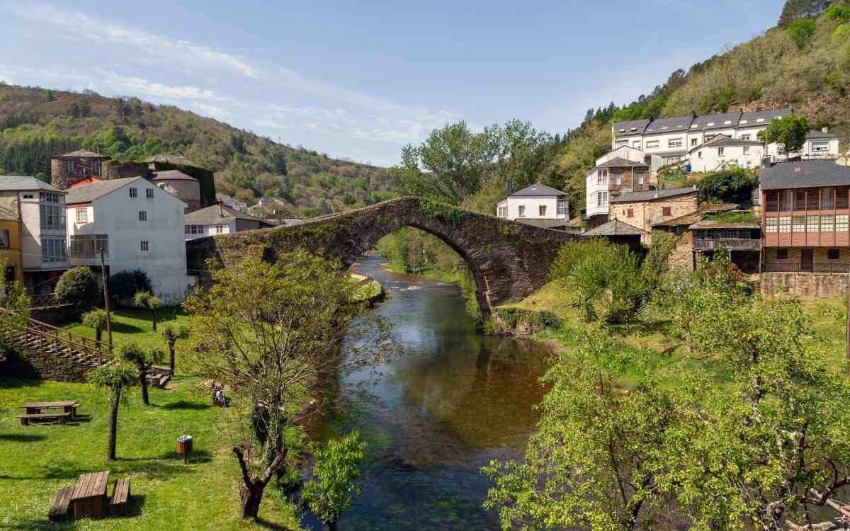 Puente de Navia de Suarna