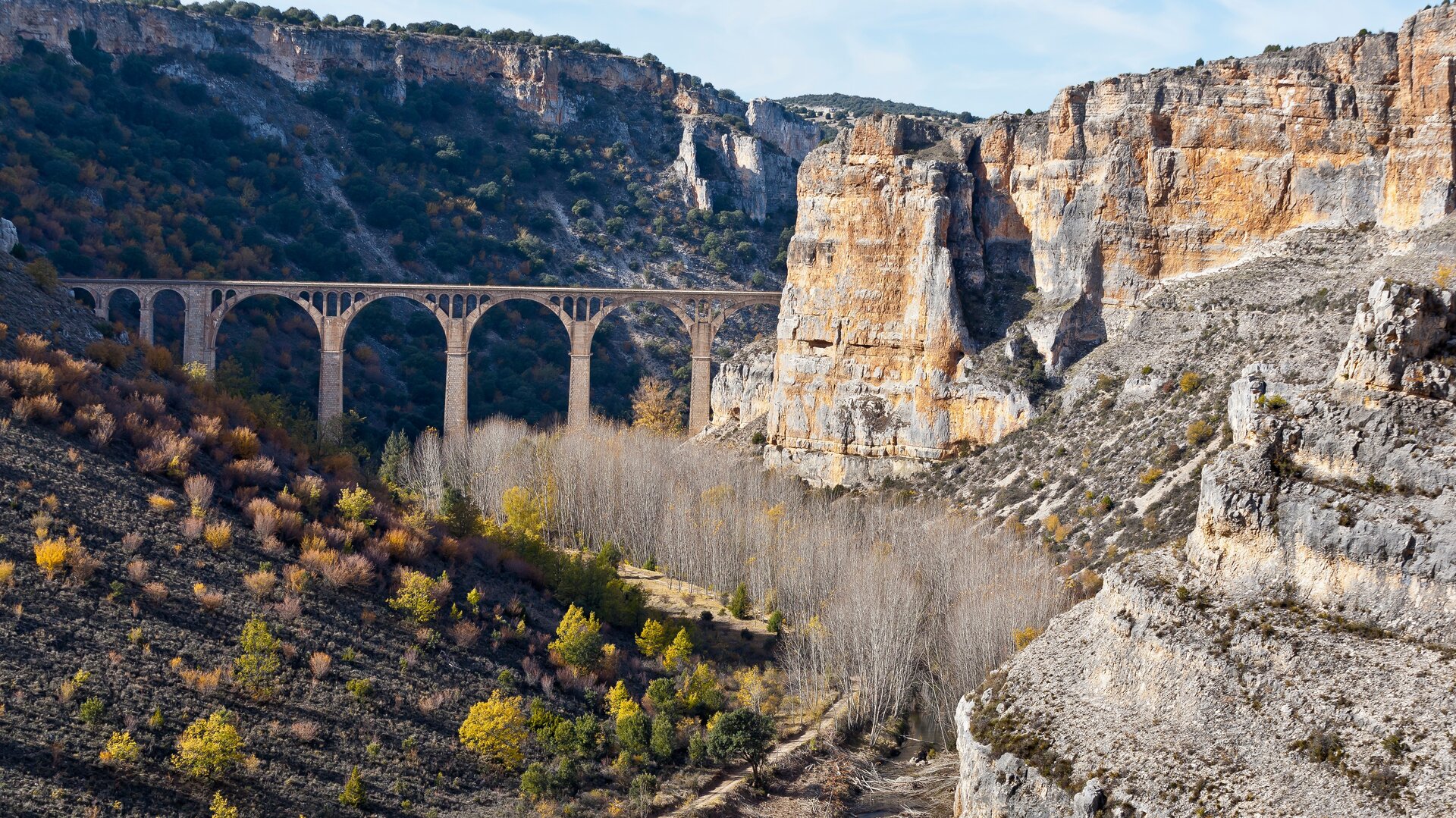 Panorámica de las Hoces del Riaza, en Segovia