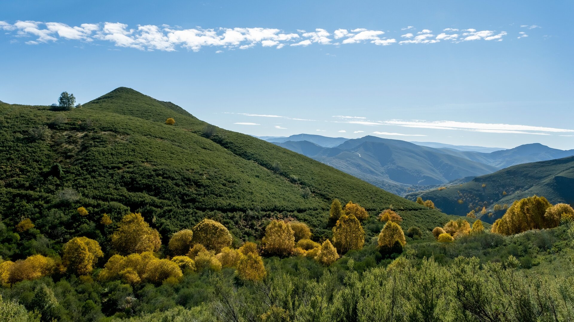 Paisaje de la sierra de O Courel
