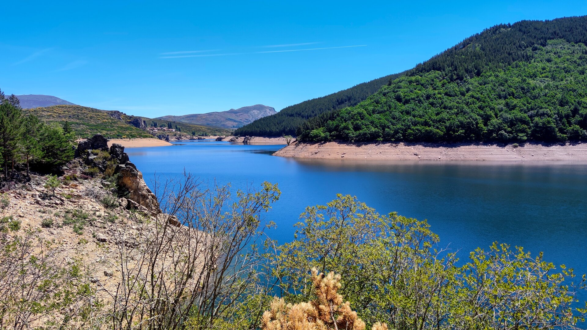 Embalse de Compuerto