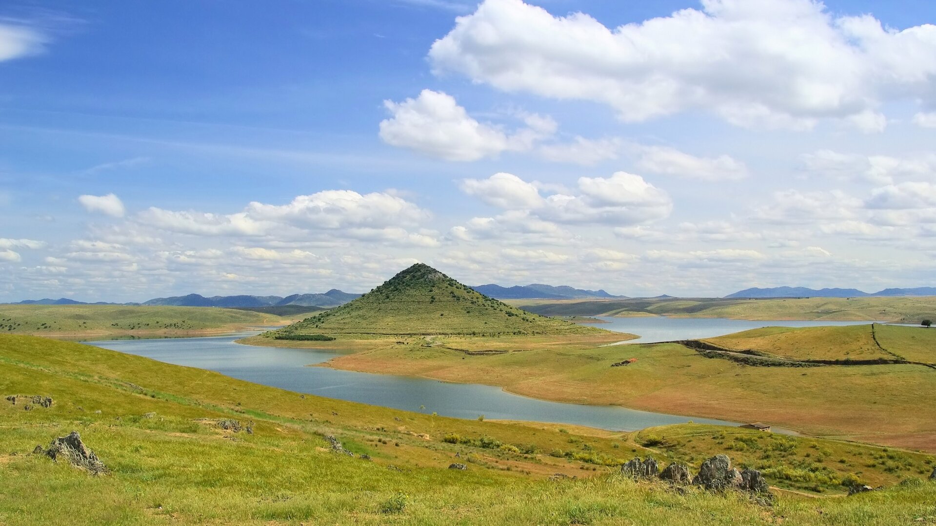 Embalse de La Serena, el mayor de España