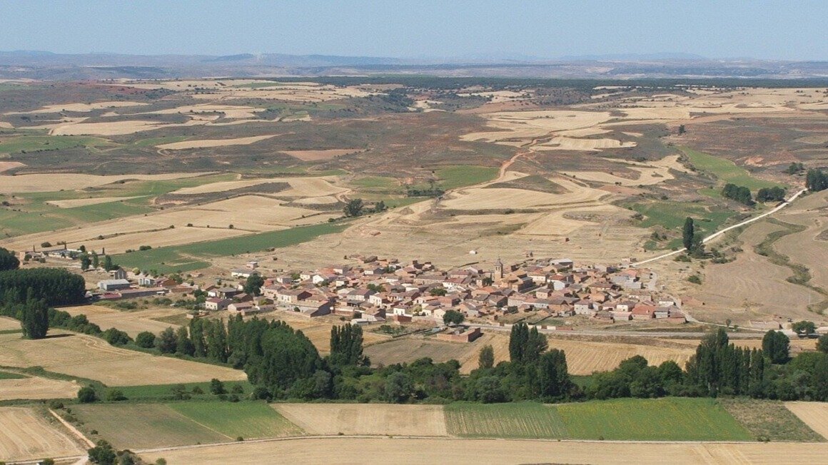 Vista aérea de Caltojar. | Domènec Leal, Wikimedia