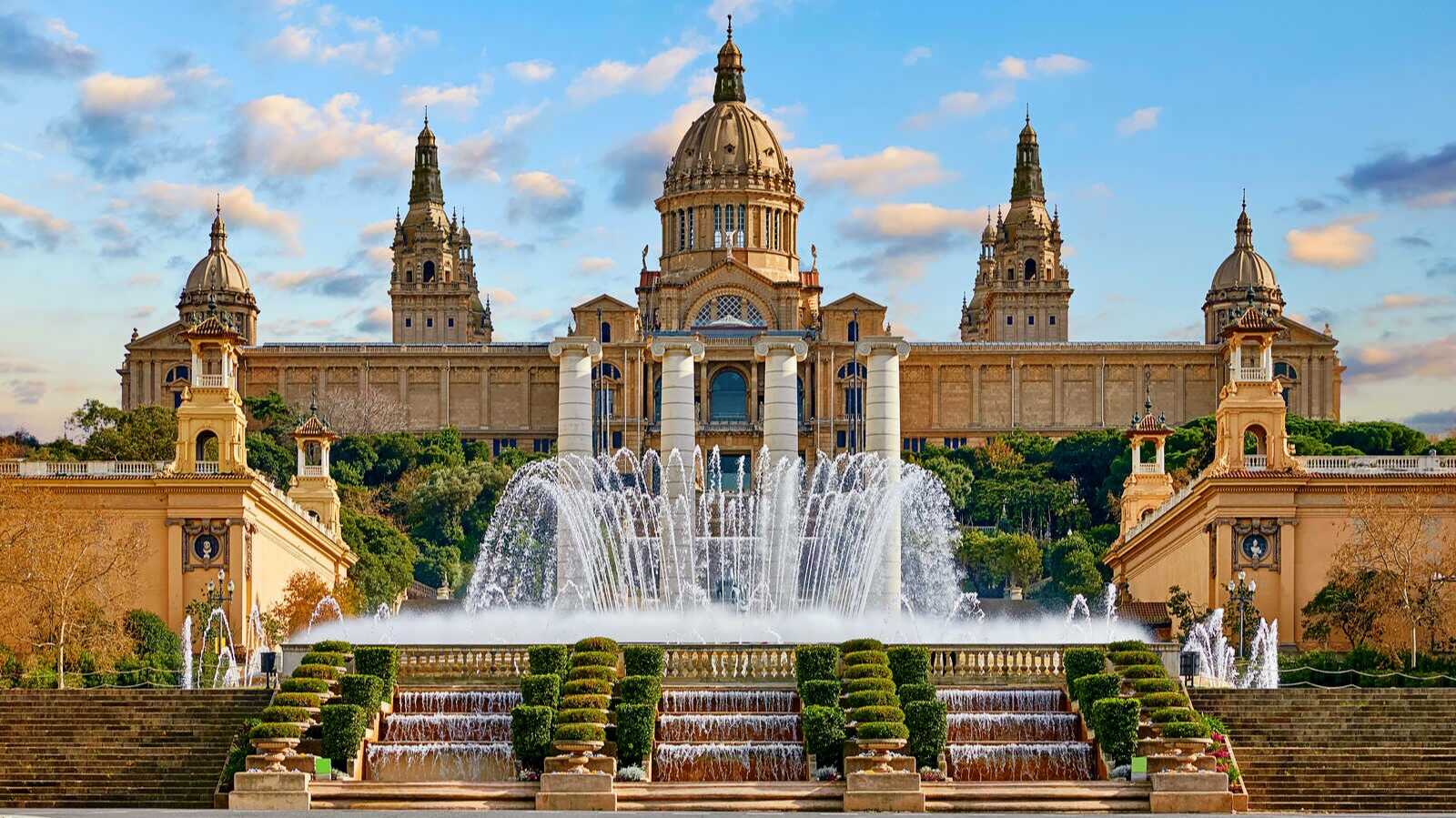 Vista general del Museu Nacional d'Art de Catalunya. | Shutterstock