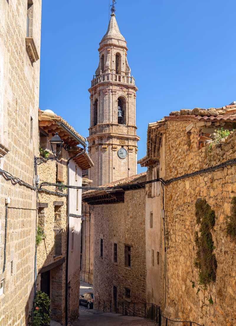 Torre de la Iglesia de Santa María Magdalena. | Dreamstime