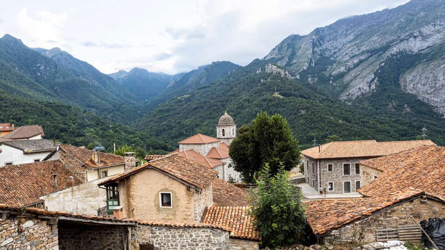 Oseja de Sajambre, en los Picos de Europa de León