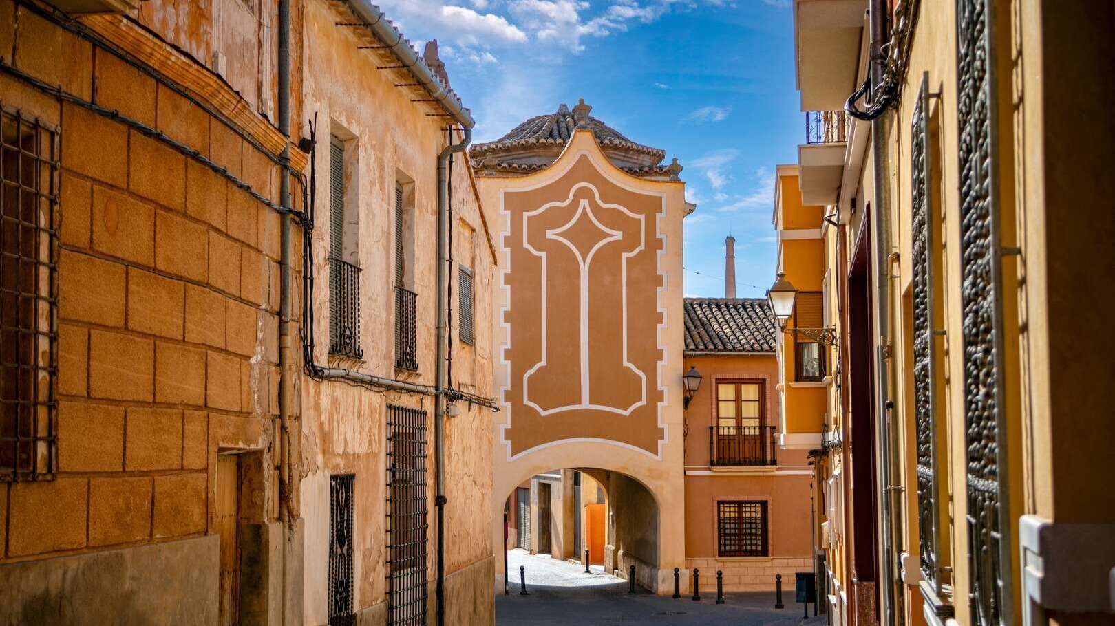 Puerta de Granada. | Shutterstock