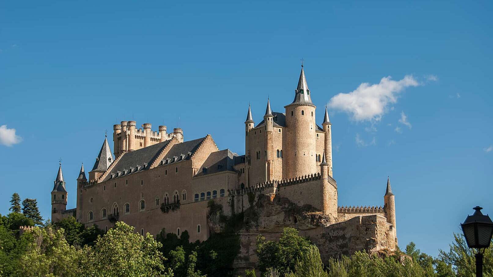 Vista del Alcázar de Segovia.