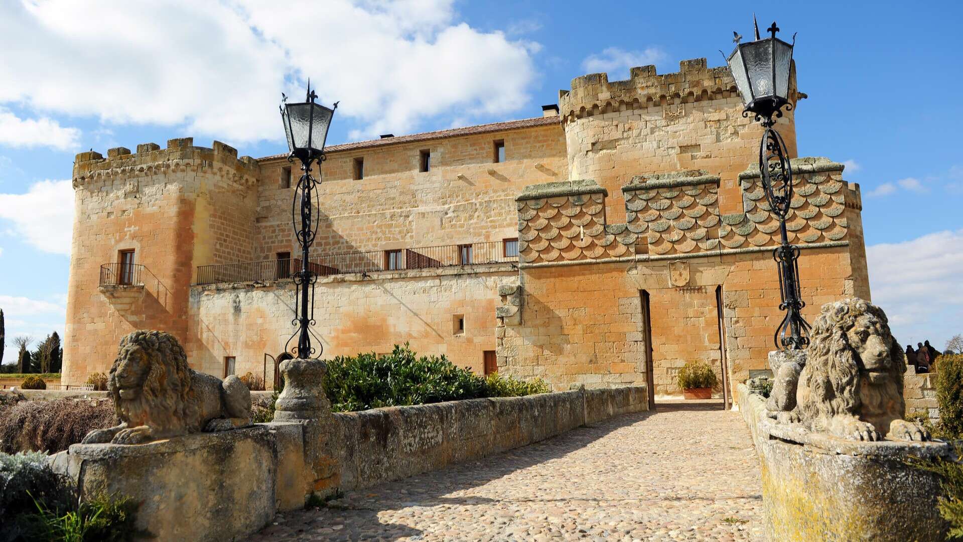 Castillo del Buen Amor. | Shutterstock