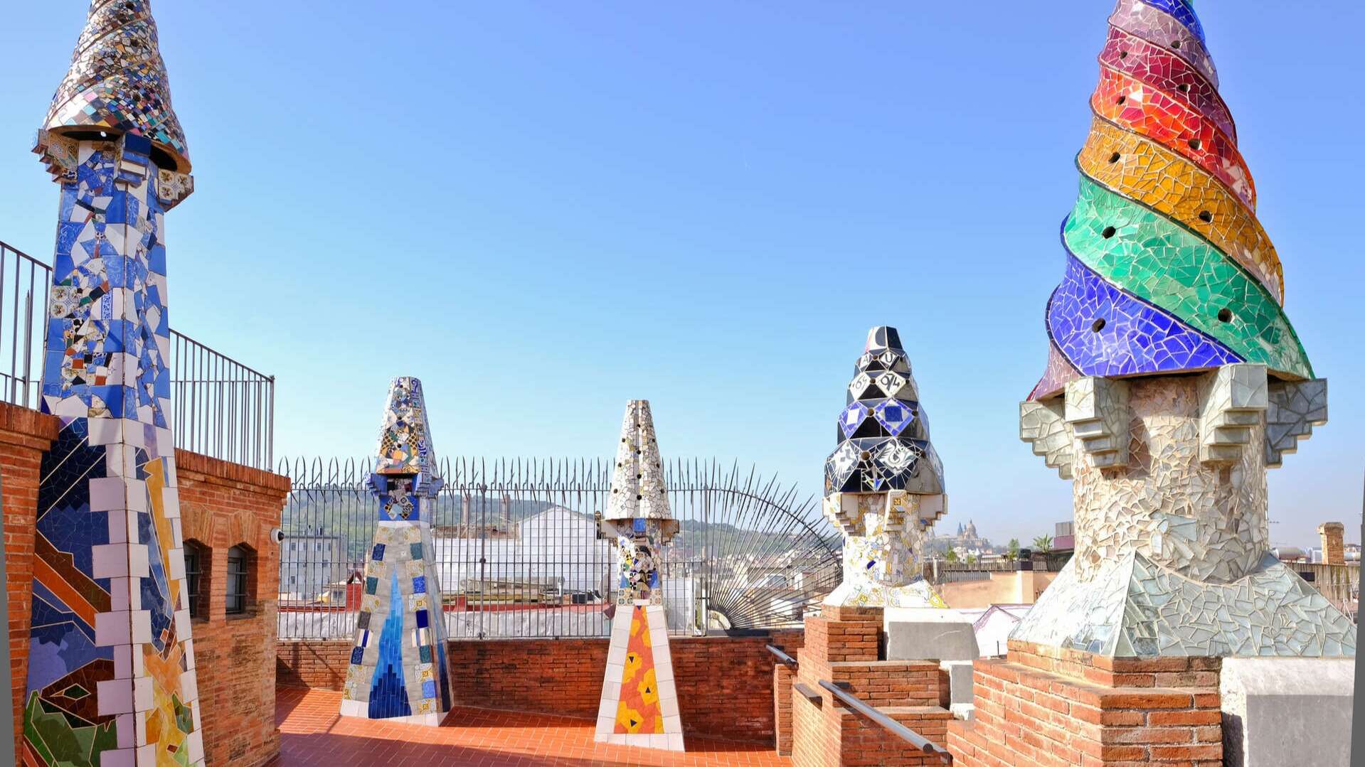 El Palacio Güell esconde una sorpresa en su azotea