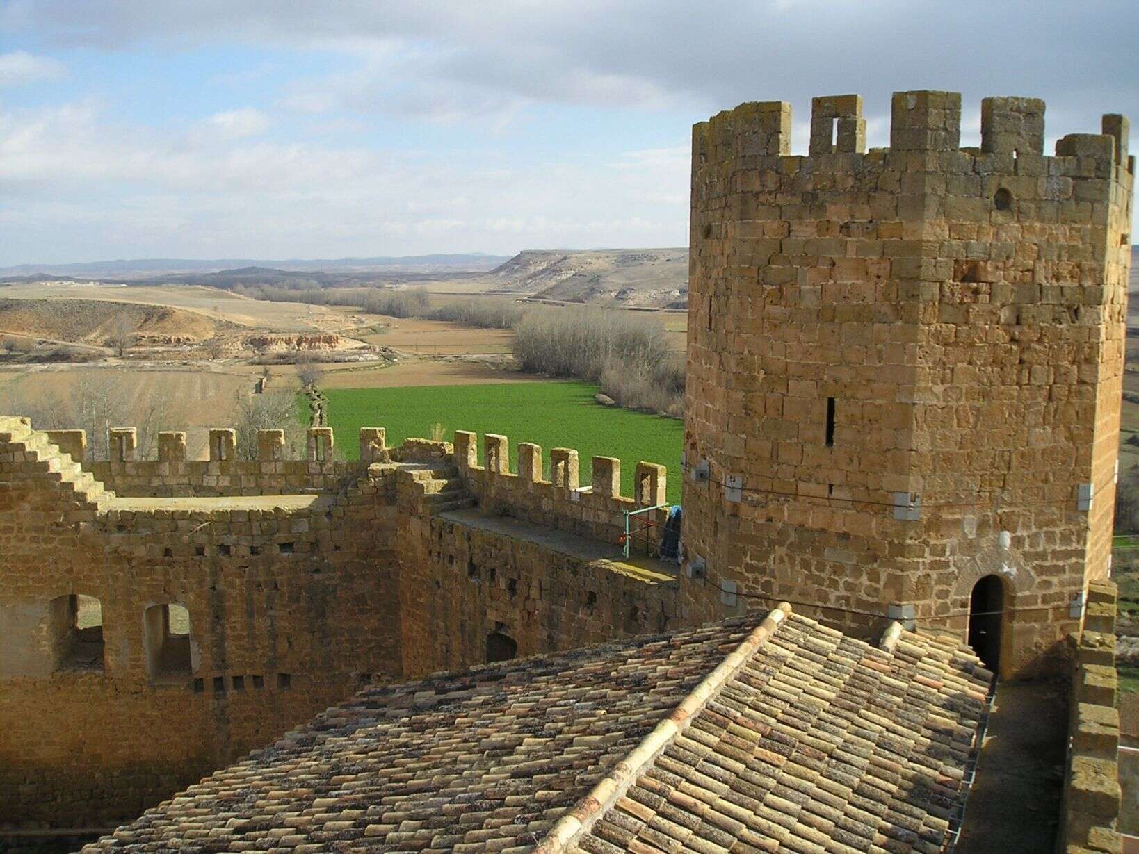Las vistas desde el castillo de Monteagudo de las Vicarías son asombrosas.