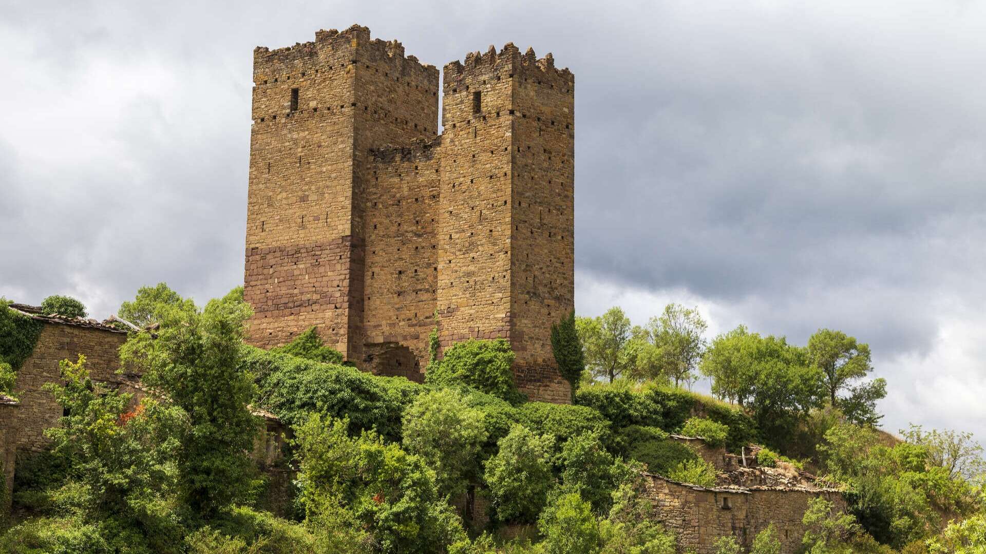 Vista del Castillo de Ruesta.