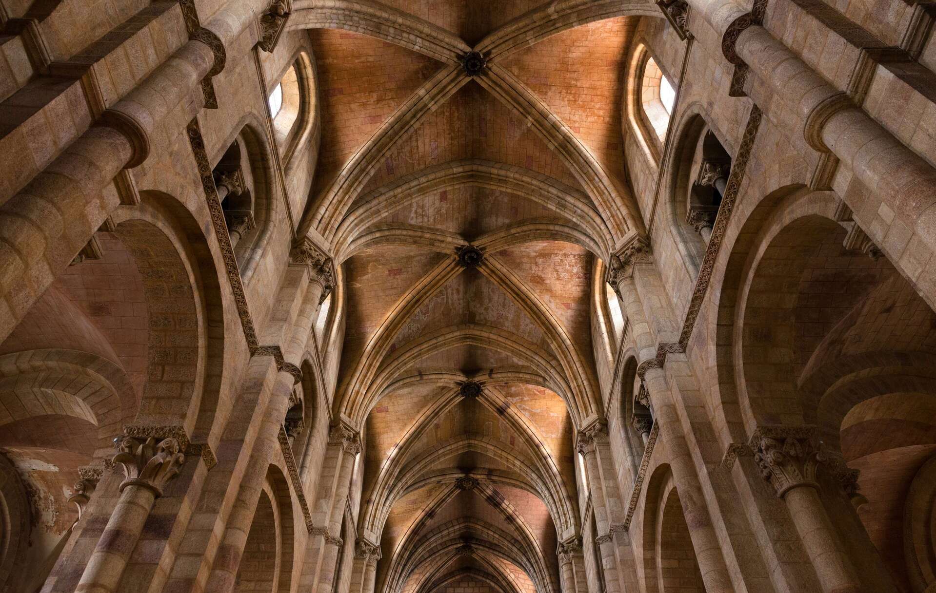 El interior del templo. | Dreamstime