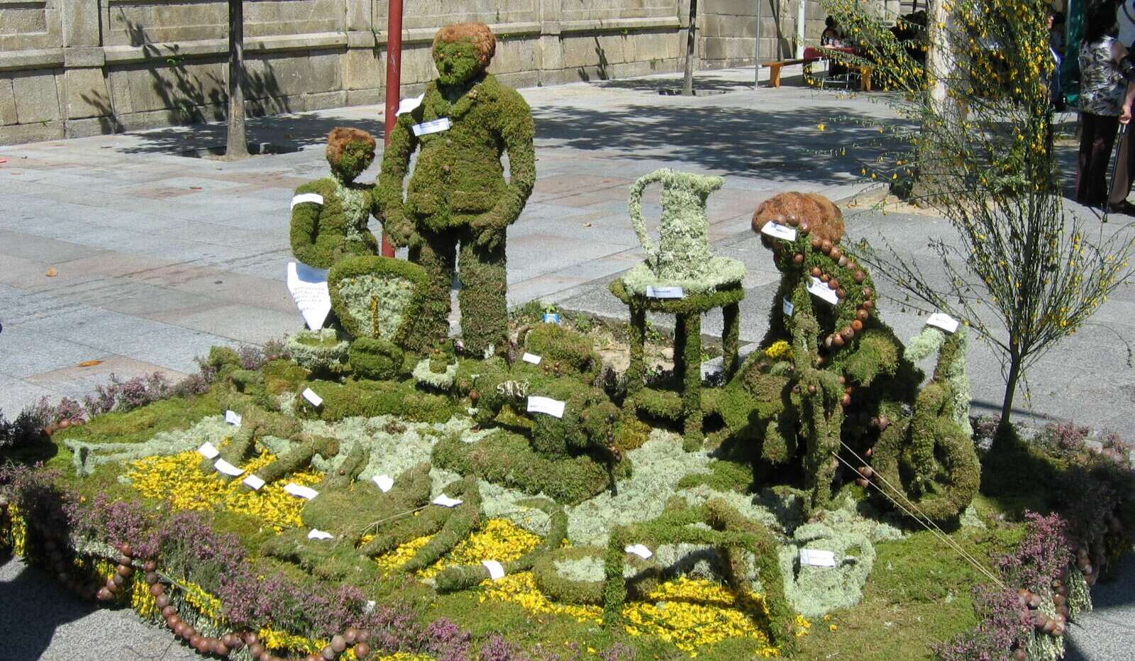 La Festa dos Maios en Ourense, Galicia. | Wikimedia