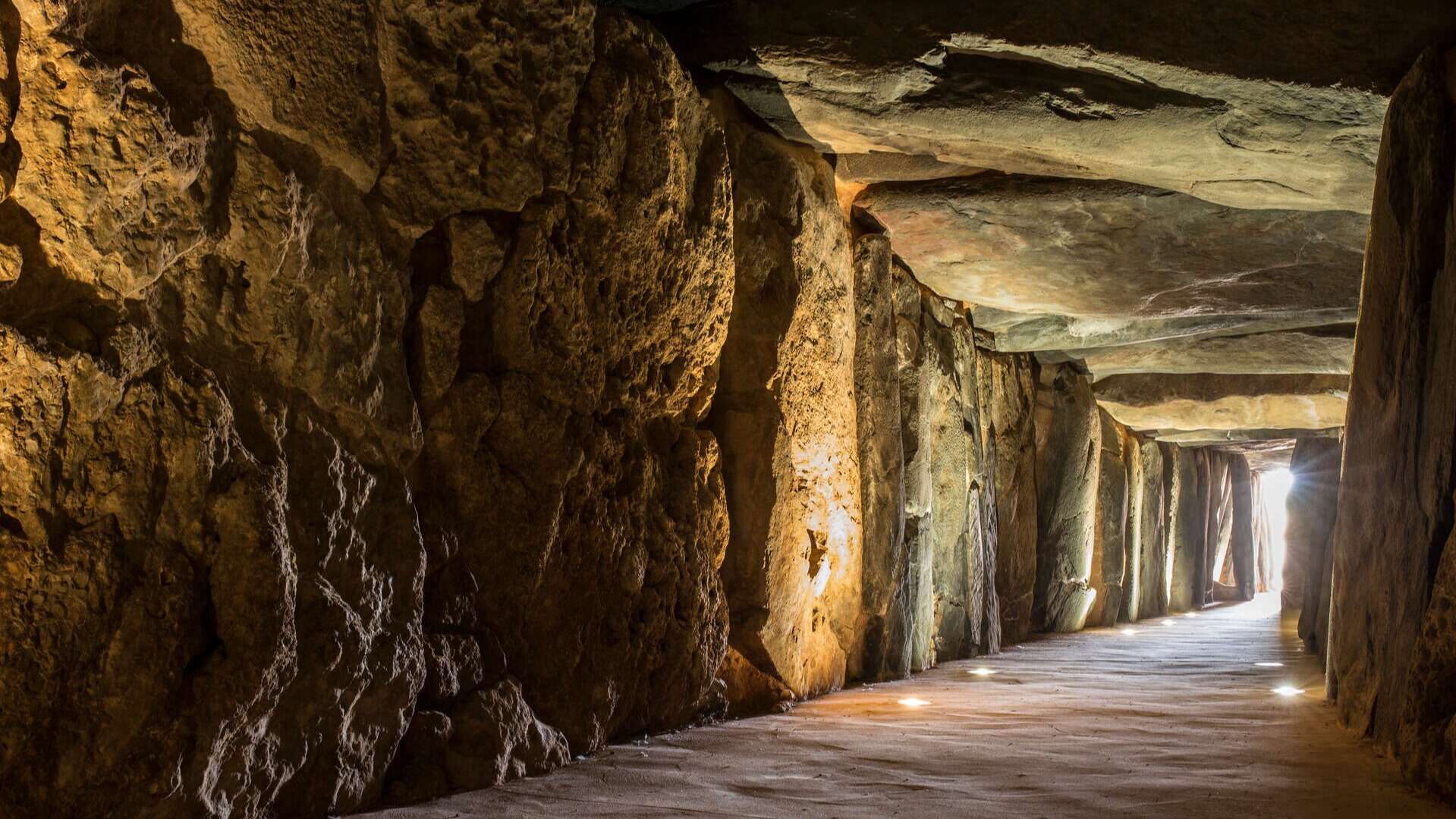 Dolmen de Soto en la localidad de Trigueros. | Shutterstock