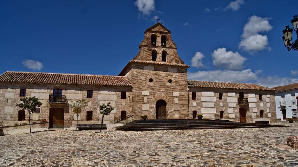 Iglesia de la Inmaculada Concepción en Aldeaquemada. | Luis Gallardo Romero, Wikimedia
