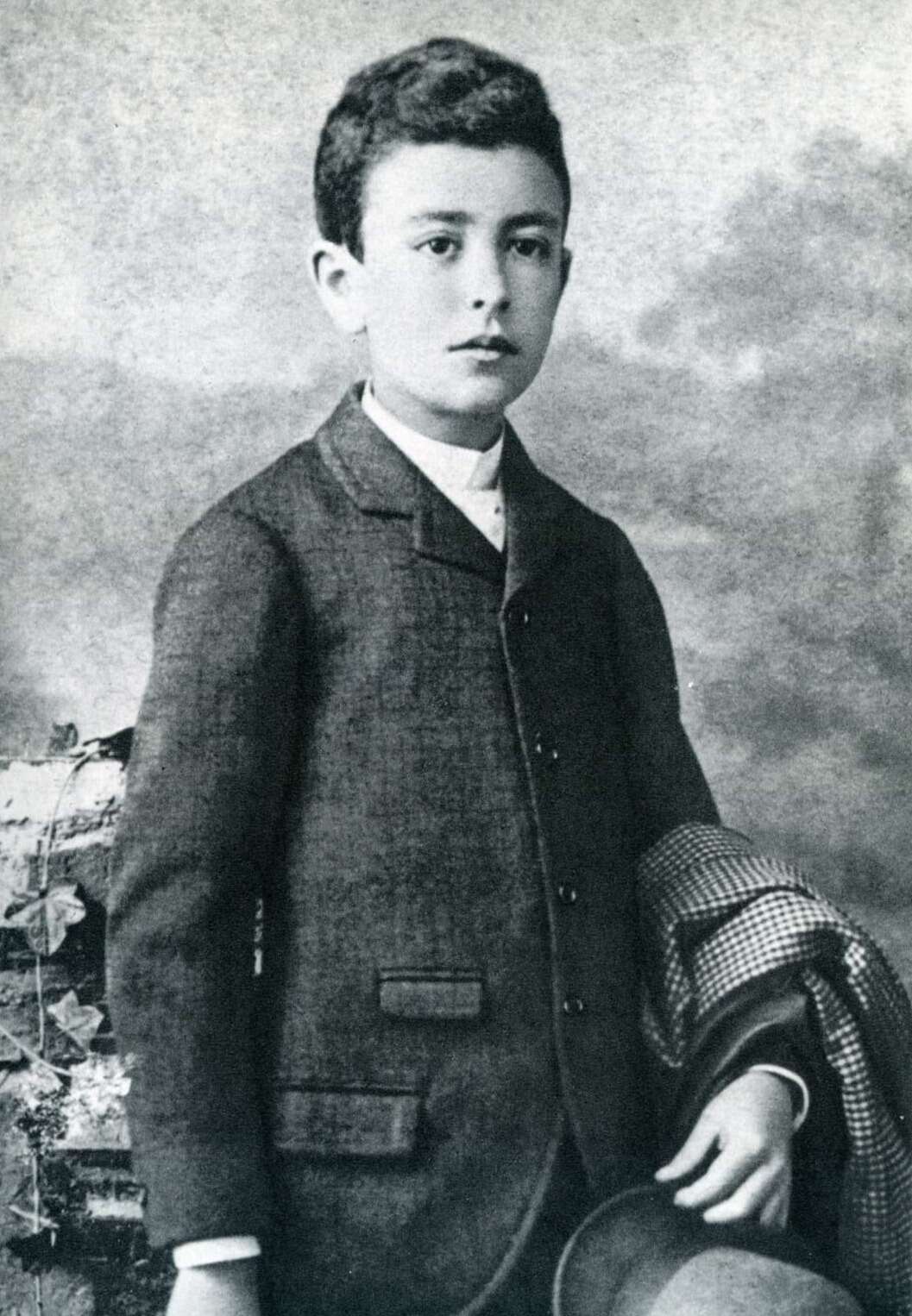 Fotografía de Manuel Falla con 14 años.