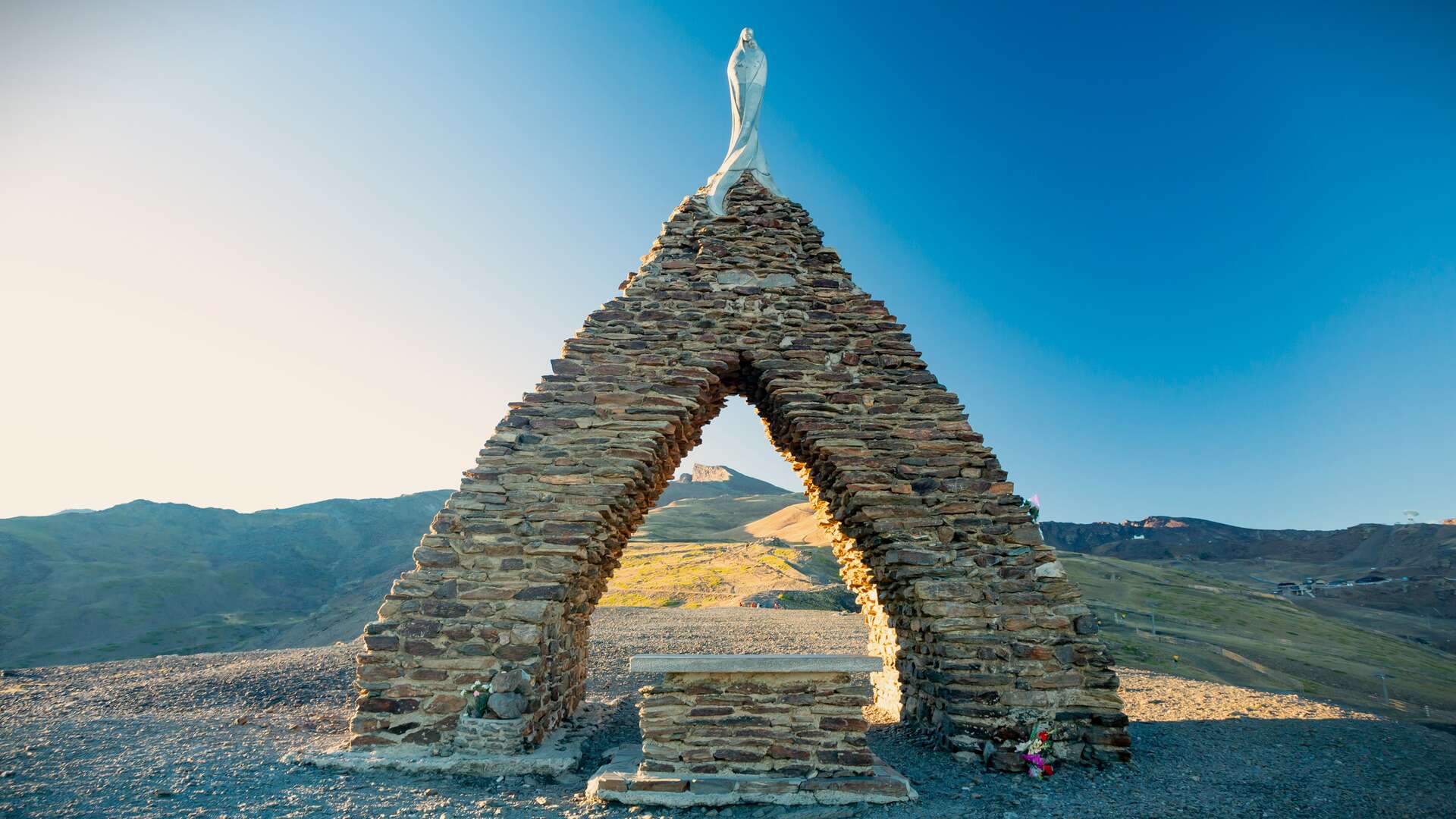 Pico Veleta, Sierra Nevada. | Dreamstime