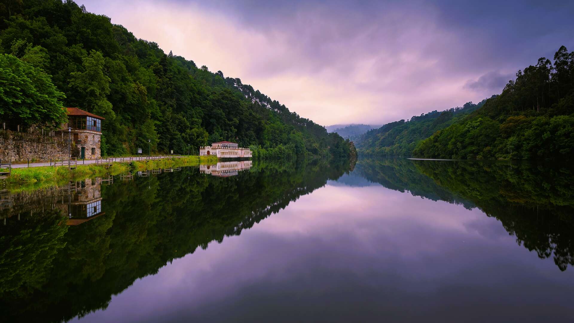 Río Miño, Orense. | Shutterstock