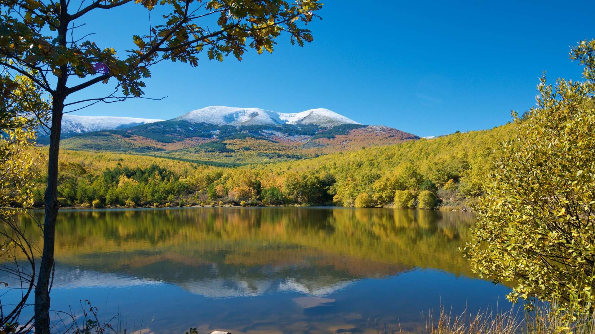 moncayo shutterstock_418811431