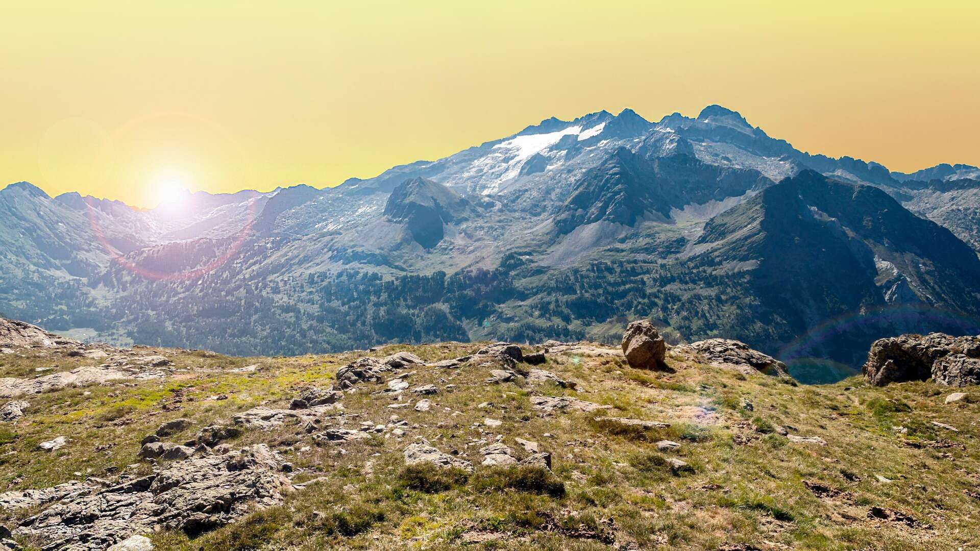 Paisaje montañoso de Cerler. | Shutterstock