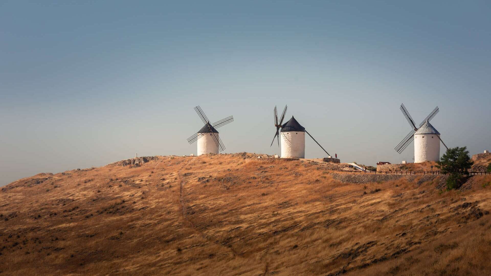 Molinos de viento de Consuegra, Toledo. | Magnific