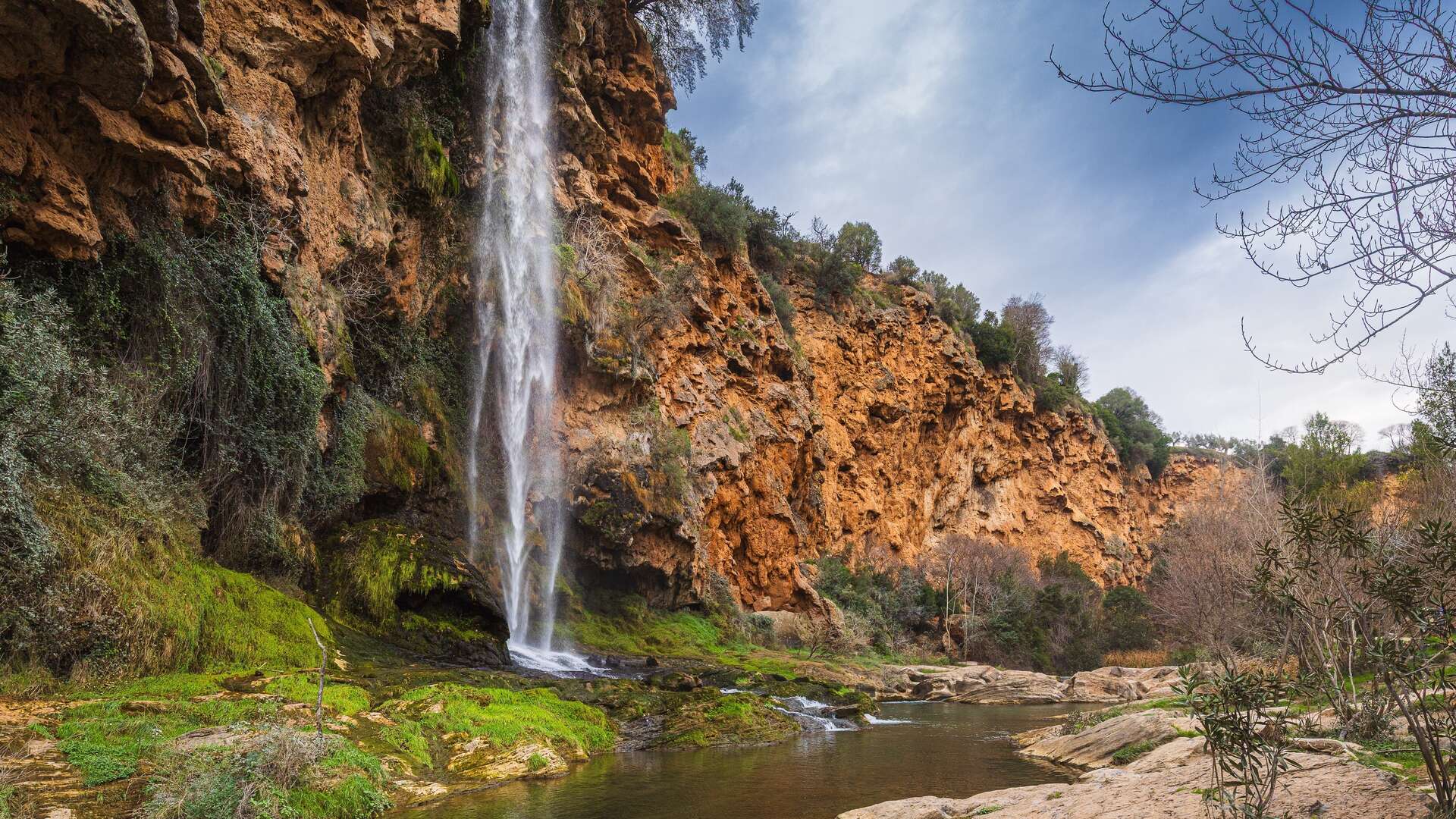El Salto de la Novia en Navajas, Castellón. | Shutterstock