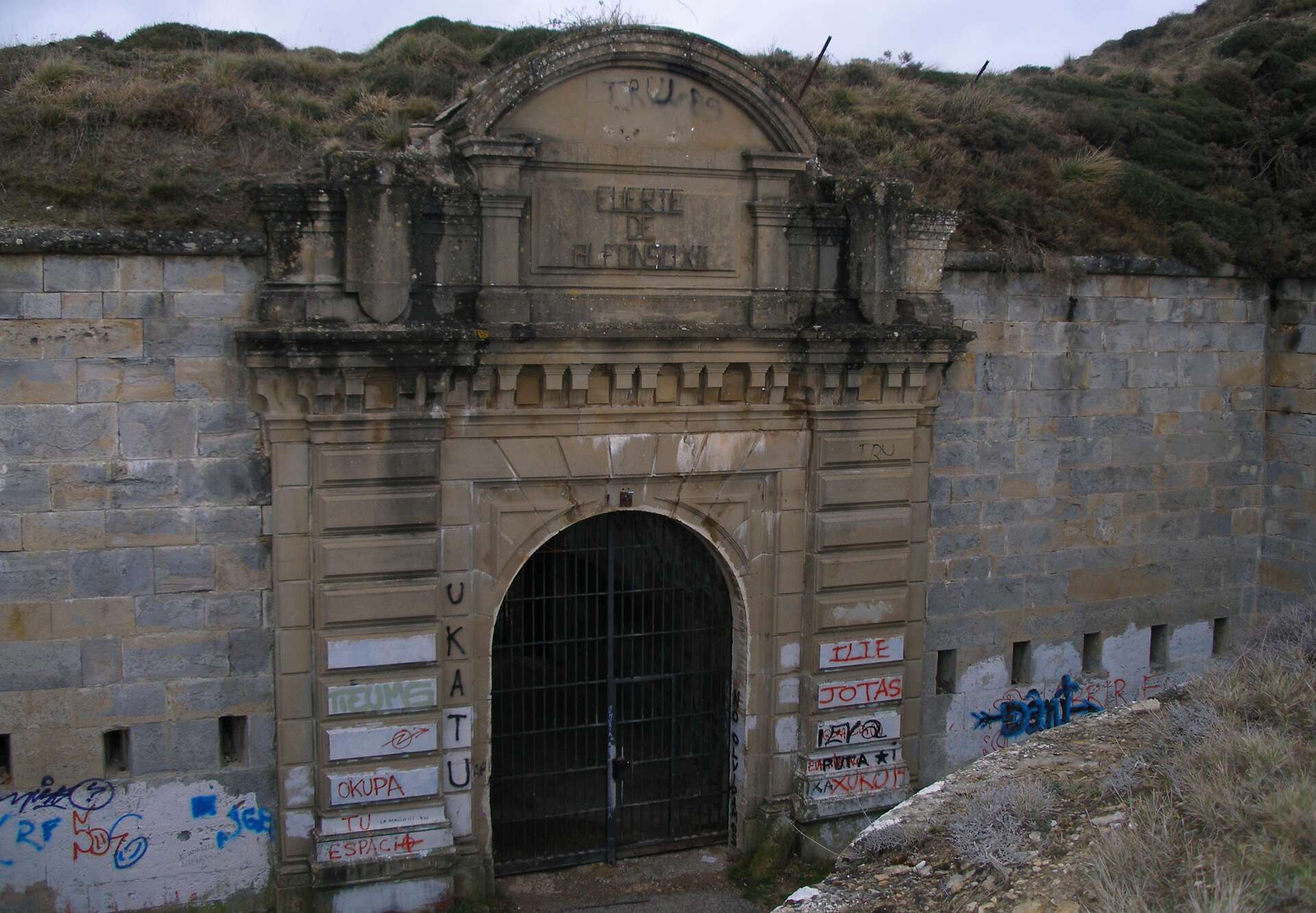 Entrada al fuerte de San Cristóbal. | Wikimedia