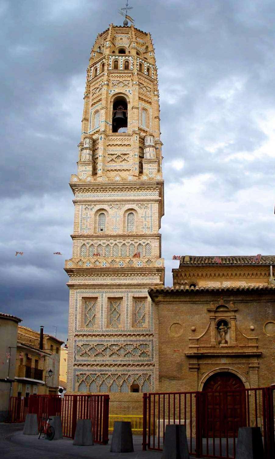 Torre en Utebo de la Iglesia de Nuestra Señora de la Asunción. | Zarateman, Wikimedia